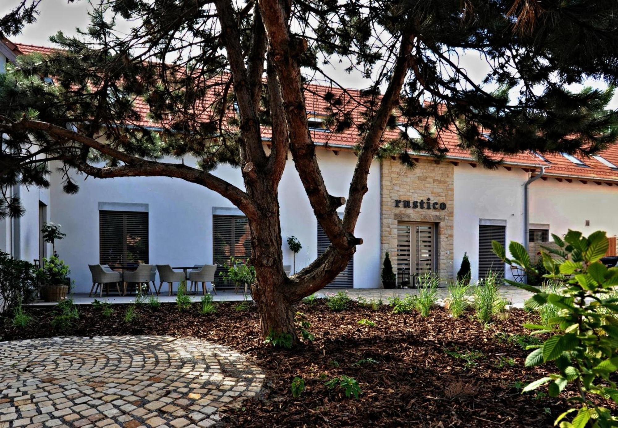 Penzion Rustico S.R.O. Bučovice Eksteriør billede